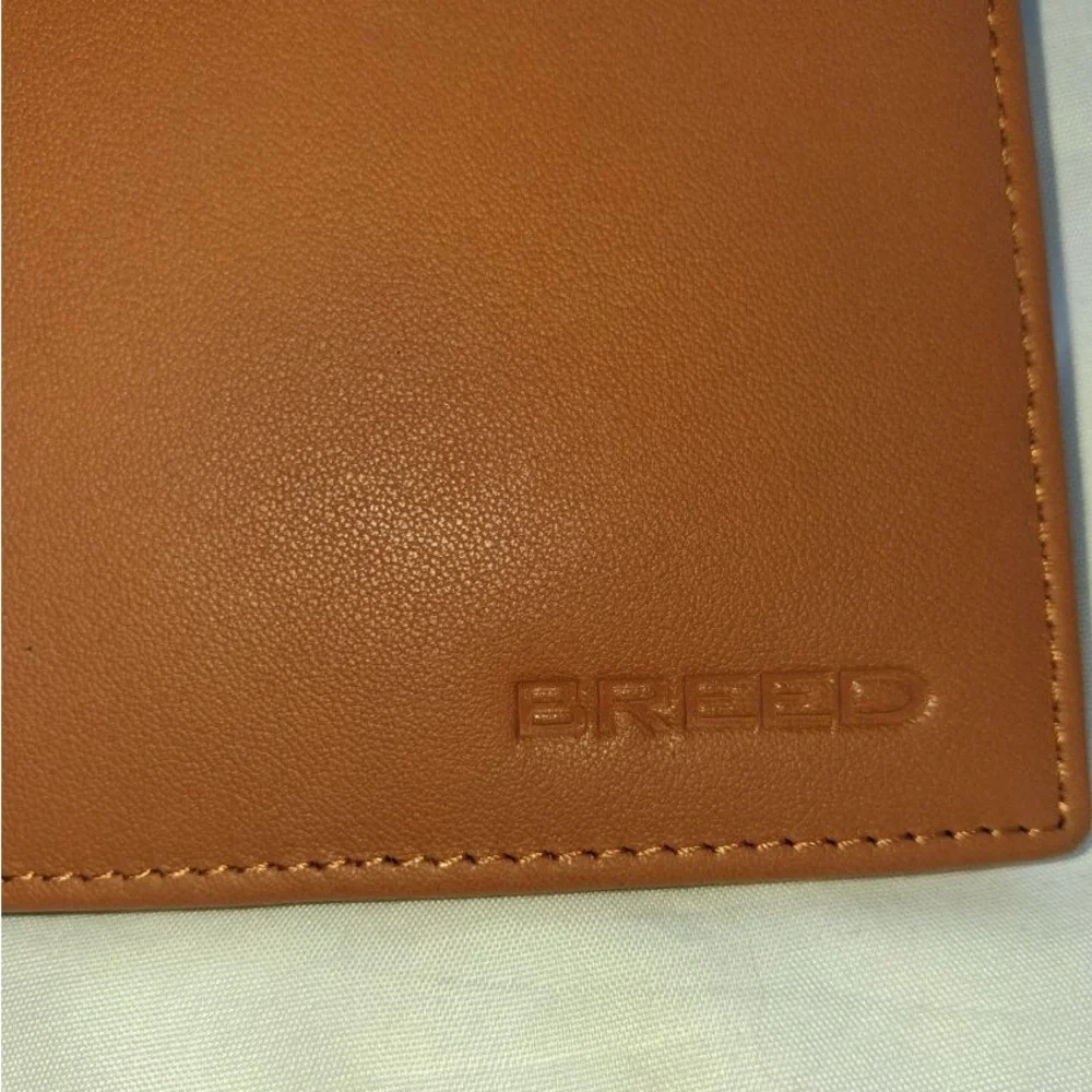 BREED embossed Bifold Wallet in cognac/ brandy